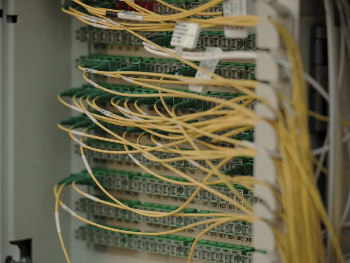IT, łączność i systemy teleinformatyczne